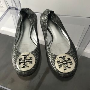 Silver and Grey Snakeskin Tory Burch Flats- 6.5